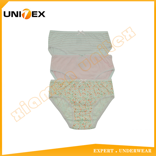 Wholesale Girls Cotton Brief Underwear